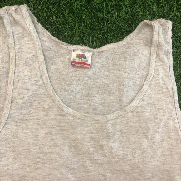 Men’s Vintage Light Grey Distressed Muscle Tank - Picture 3 of 5